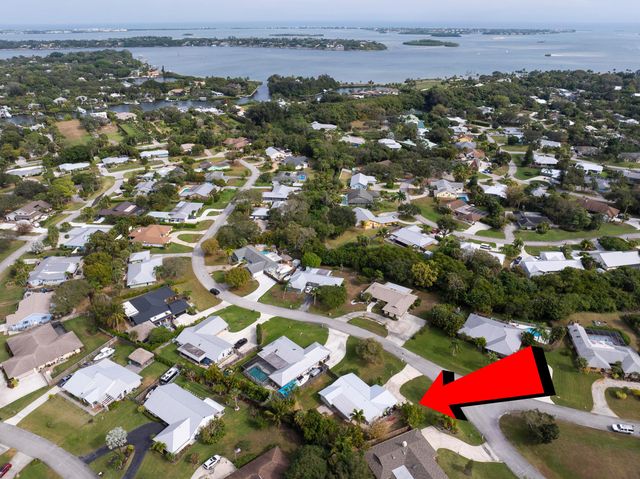 3035 SE Glasgow Drive, Stuart, FL 34997