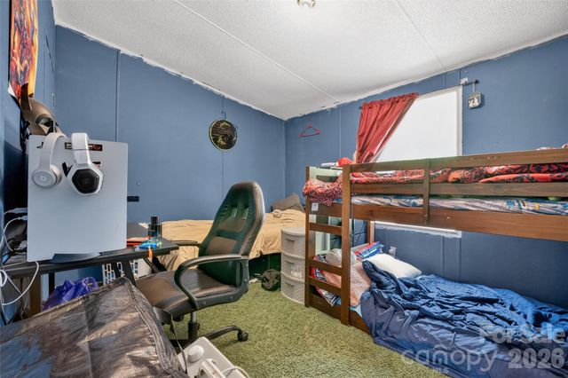 3995 Old Catawba Road, Claremont, NC 28610