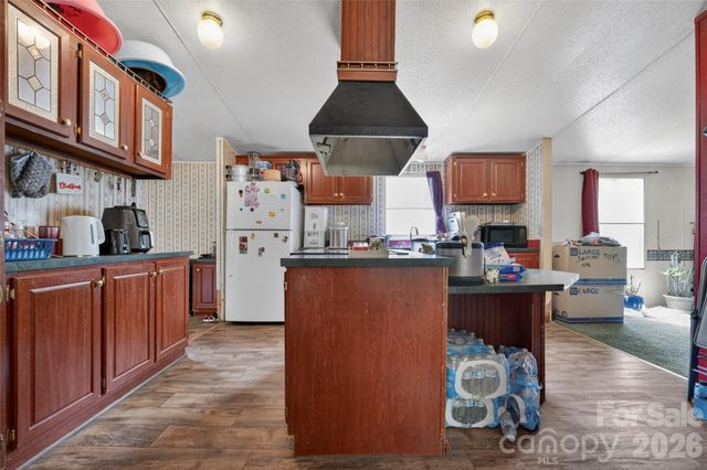 3995 Old Catawba Road, Claremont, NC 28610