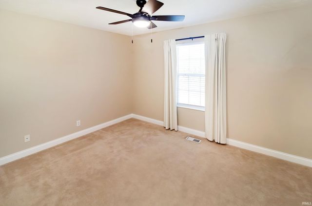 3444 Stoney Lake Drive, Evansville, IN 47725