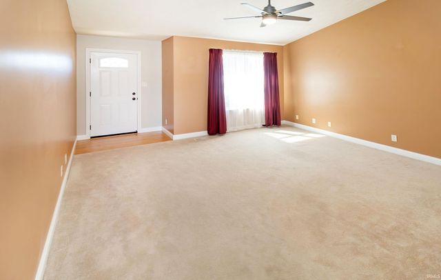 3444 Stoney Lake Drive, Evansville, IN 47725