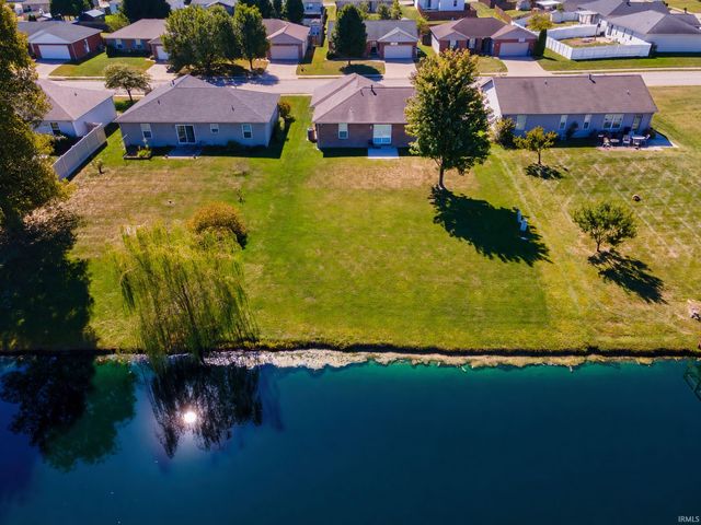 3444 Stoney Lake Drive, Evansville, IN 47725