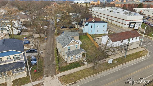 641 Butterworth Street, Grand Rapids, MI 49504