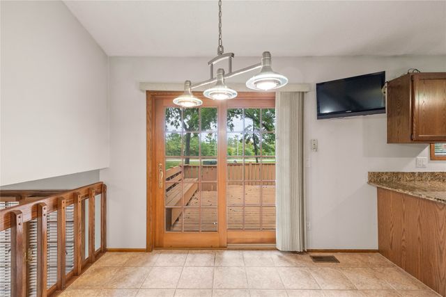 6671 NW 48th Street, Johnston, IA 50131