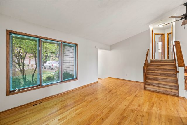 6671 NW 48th Street, Johnston, IA 50131