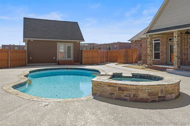 610 Sundance Drive, Ardmore, OK 73401