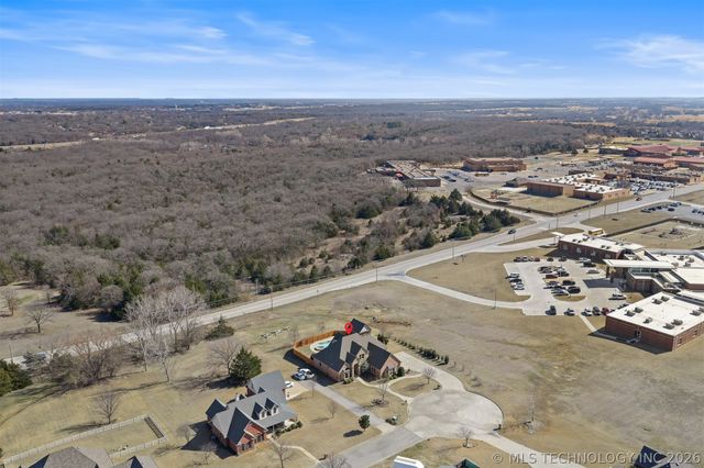 610 Sundance Drive, Ardmore, OK 73401