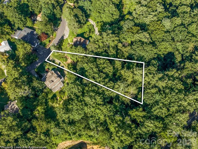 103 Aurora Drive 2, Asheville, NC 28805