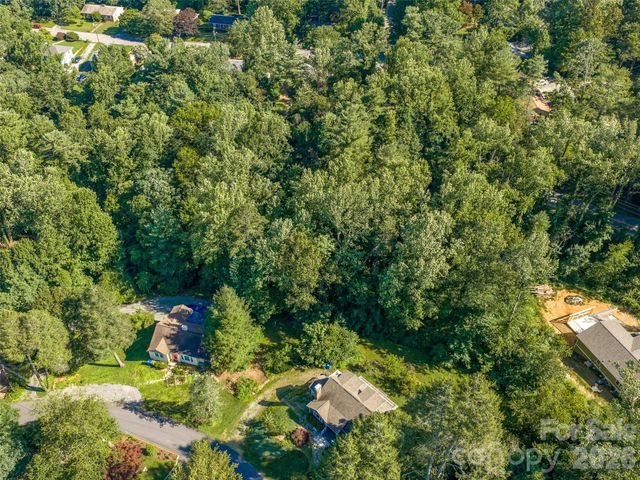 103 Aurora Drive 2, Asheville, NC 28805