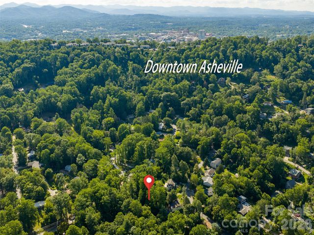 103 Aurora Drive 2, Asheville, NC 28805