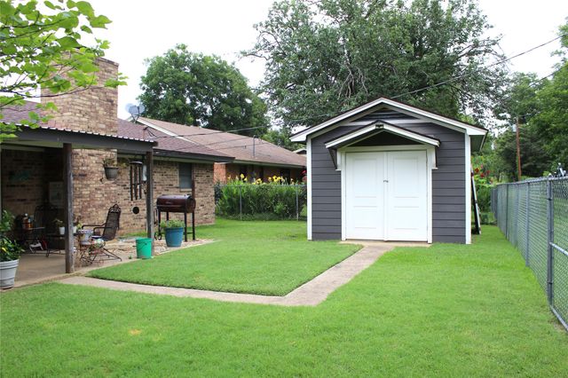 2610 Jasmine Street, Stephenville, TX 76401