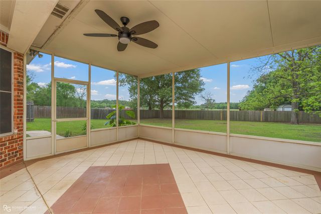102 Dogwood South Lane, Haughton, LA 71037