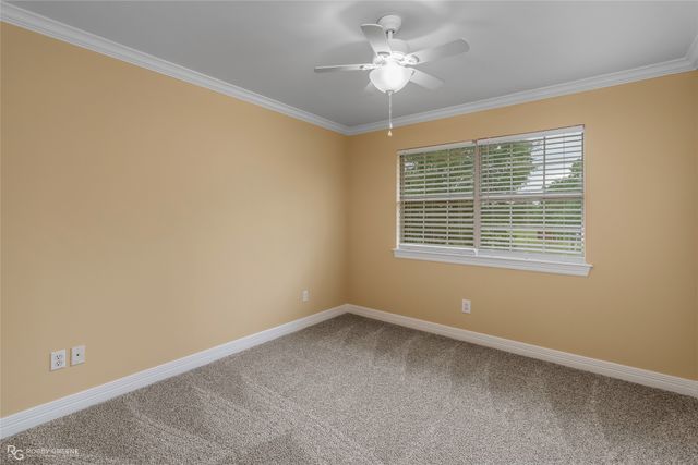 102 Dogwood South Lane, Haughton, LA 71037