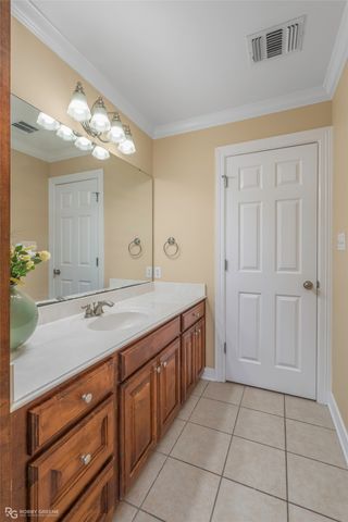102 Dogwood South Lane, Haughton, LA 71037