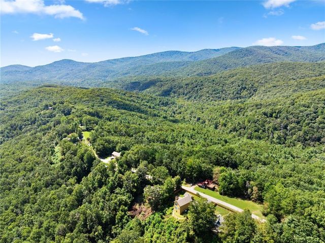 1015 Eagle Ridge Road, Dawsonville, GA 30534