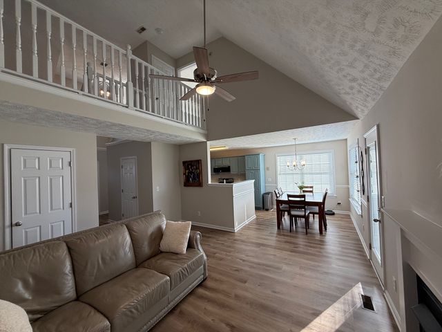 1540 Lews Ct, Murfreesboro, TN 37128