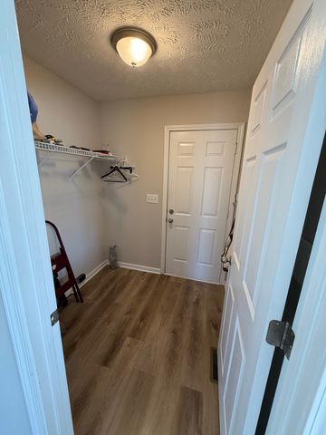 1540 Lews Ct, Murfreesboro, TN 37128