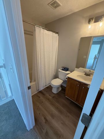 1540 Lews Ct, Murfreesboro, TN 37128