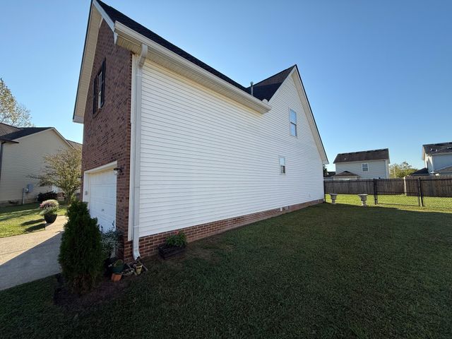 1540 Lews Ct, Murfreesboro, TN 37128