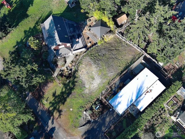 9999 P Street, Port Townsend, WA 98368