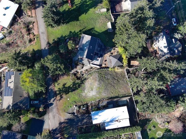 9999 P Street, Port Townsend, WA 98368