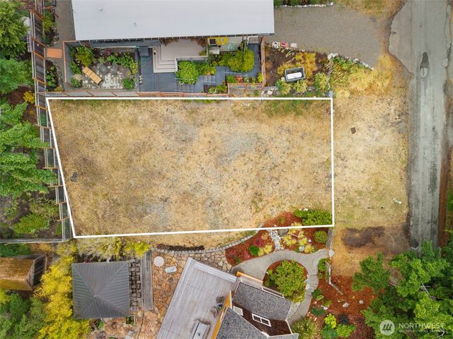 9999 P Street, Port Townsend, WA 98368