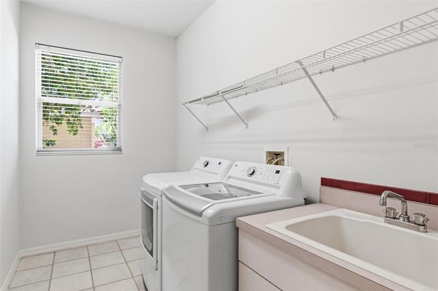 4991 CEDAR OAK WAY, Sarasota, FL 34233