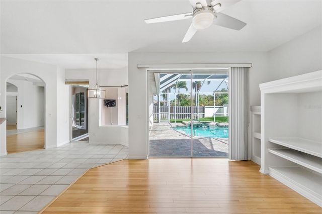 4991 CEDAR OAK WAY, Sarasota, FL 34233