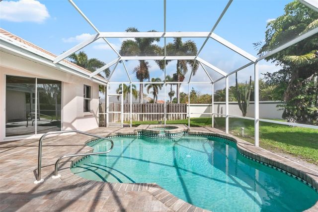 4991 CEDAR OAK WAY, Sarasota, FL 34233
