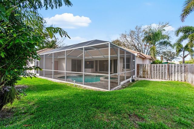 4991 CEDAR OAK WAY, Sarasota, FL 34233