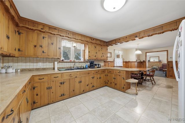 191 Lake Avenue, Lancaster, NY 14086