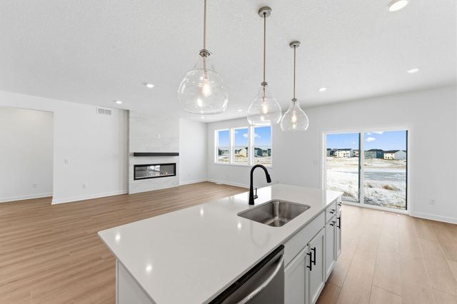 2229 Traverse Drive, Lino Lakes, MN 55038