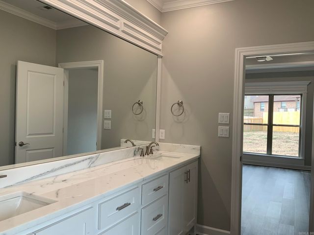 124 Riverstone Cove, Sherwood, AR 72120