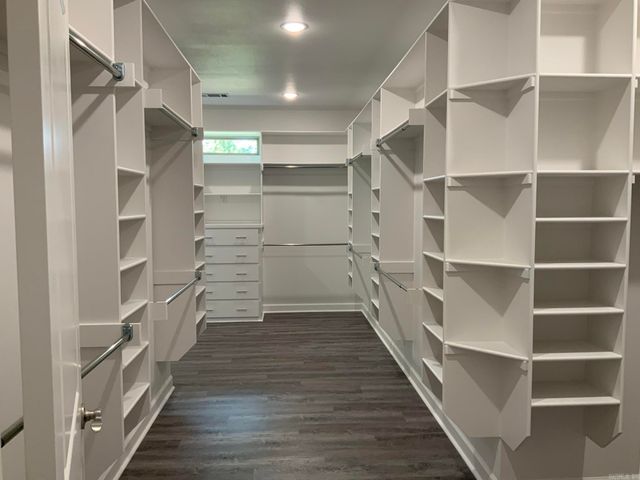 124 Riverstone Cove, Sherwood, AR 72120