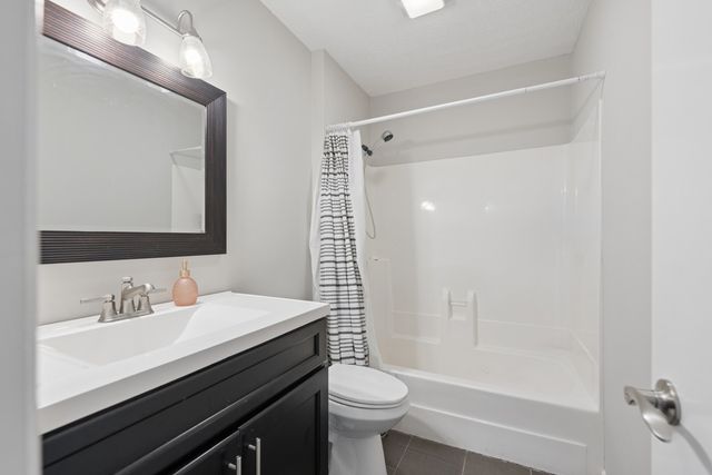 519 Stacy Square Ter, Nashville, TN 37221