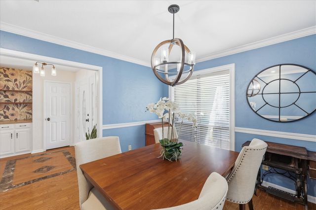 2850 Creekwood Drive, Grapevine, TX 76051