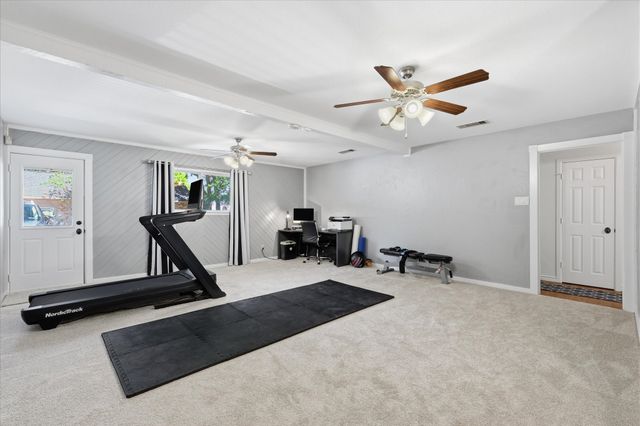 2850 Creekwood Drive, Grapevine, TX 76051