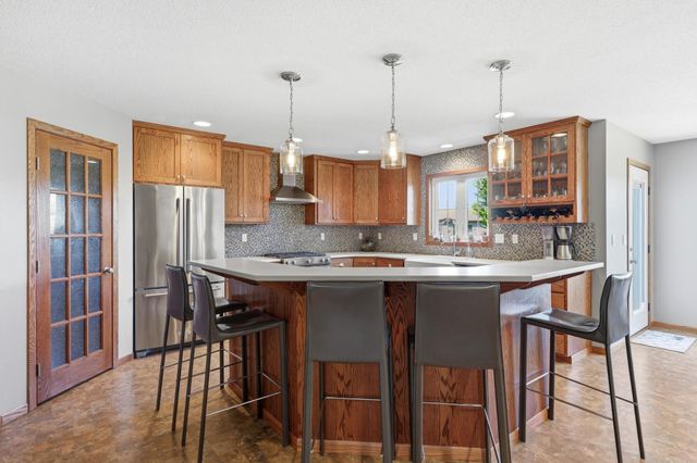 4208 66 Street S, Fargo, ND 58104