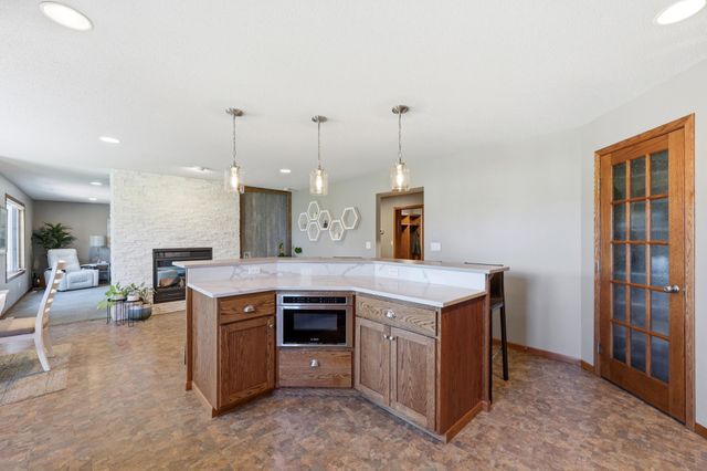 4208 66 Street S, Fargo, ND 58104