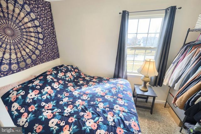 2435 WOODMONT DR, York, PA 17404