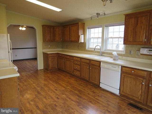125 FERN CT, New Hope, PA 18938