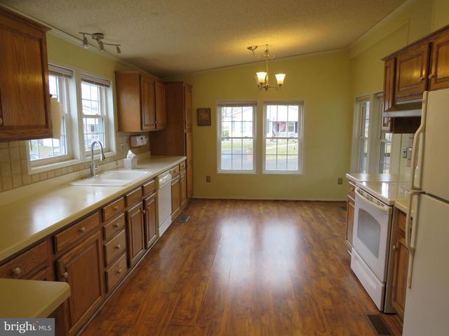 125 FERN CT, New Hope, PA 18938