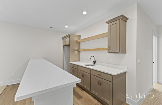 4399 3rd Avenue SE, Altoona, IA 50009