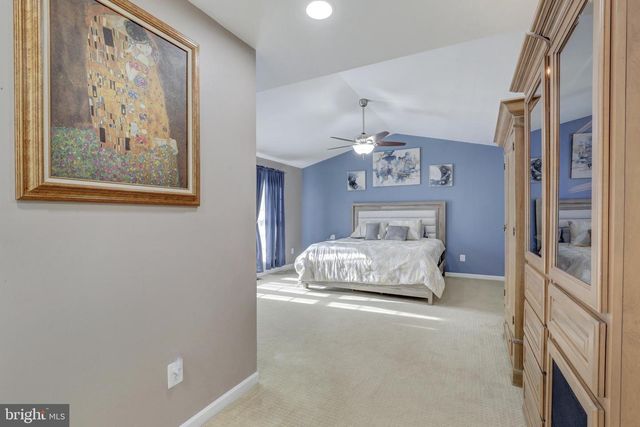 8591 SIGNAL HILL RD, Manassas, VA 20110