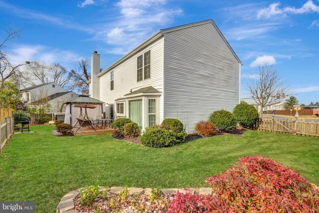 8591 SIGNAL HILL RD, Manassas, VA 20110