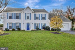 8591 SIGNAL HILL RD, Manassas, VA 20110