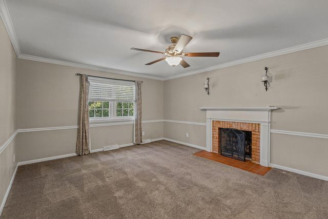 566 Kinsella Drive, Edgewood, KY 41017