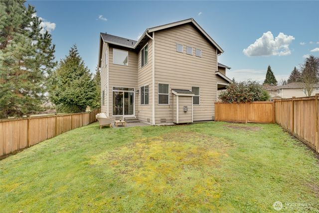 1016 207th Place SW, Lynnwood, WA 98036