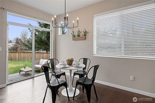 1016 207th Place SW, Lynnwood, WA 98036