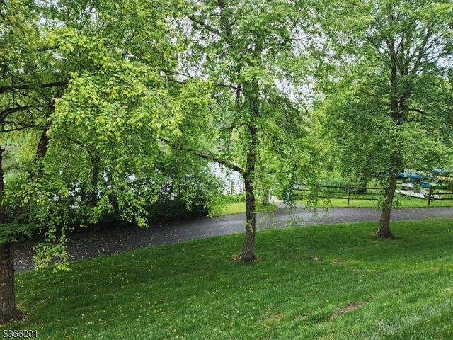 1 Maple Cres 13, Vernon Twp., NJ 07462